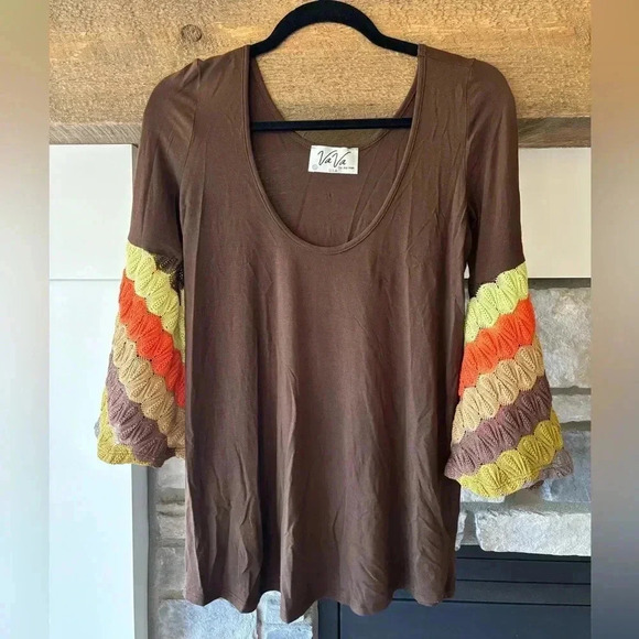 Vava by Joy Han Tops - Va Va By Joy Han Top S Brown Flounce Flutter Bell Sleeve Crochet Romance Retro